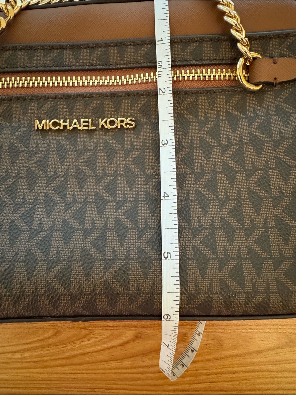 Michael Kors Brown Logo Crossbody with Gold Chain Detail - Picture 8 of 9